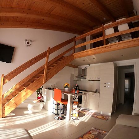 La Villa Gialla Aosta Eksteriør bilde
