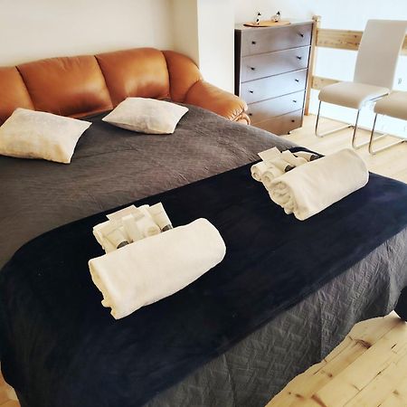 La Villa Gialla Aosta Eksteriør bilde