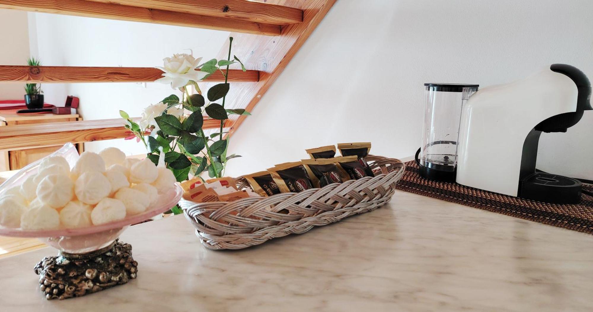 La Villa Gialla Aosta Eksteriør bilde