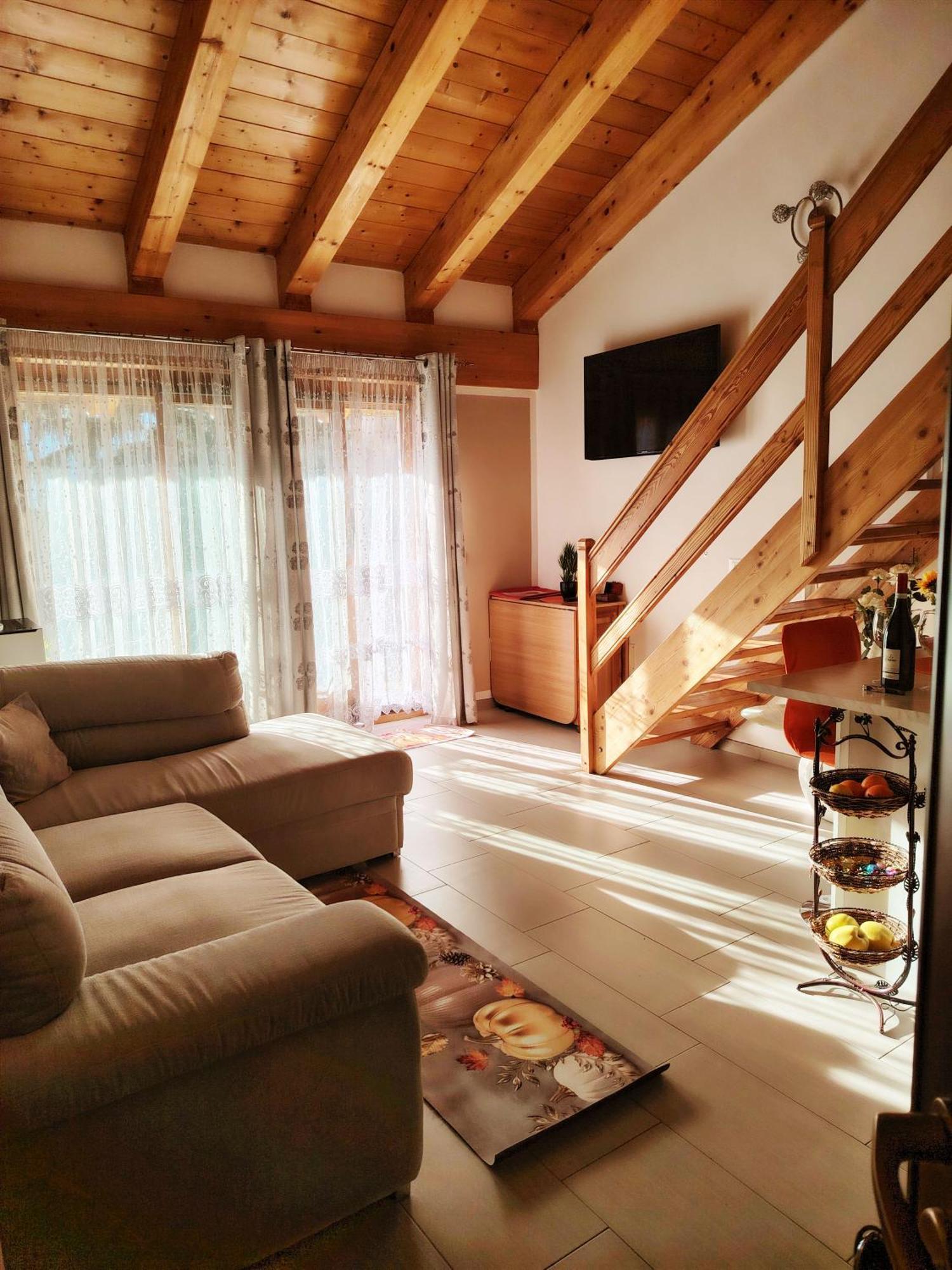 La Villa Gialla Aosta Eksteriør bilde
